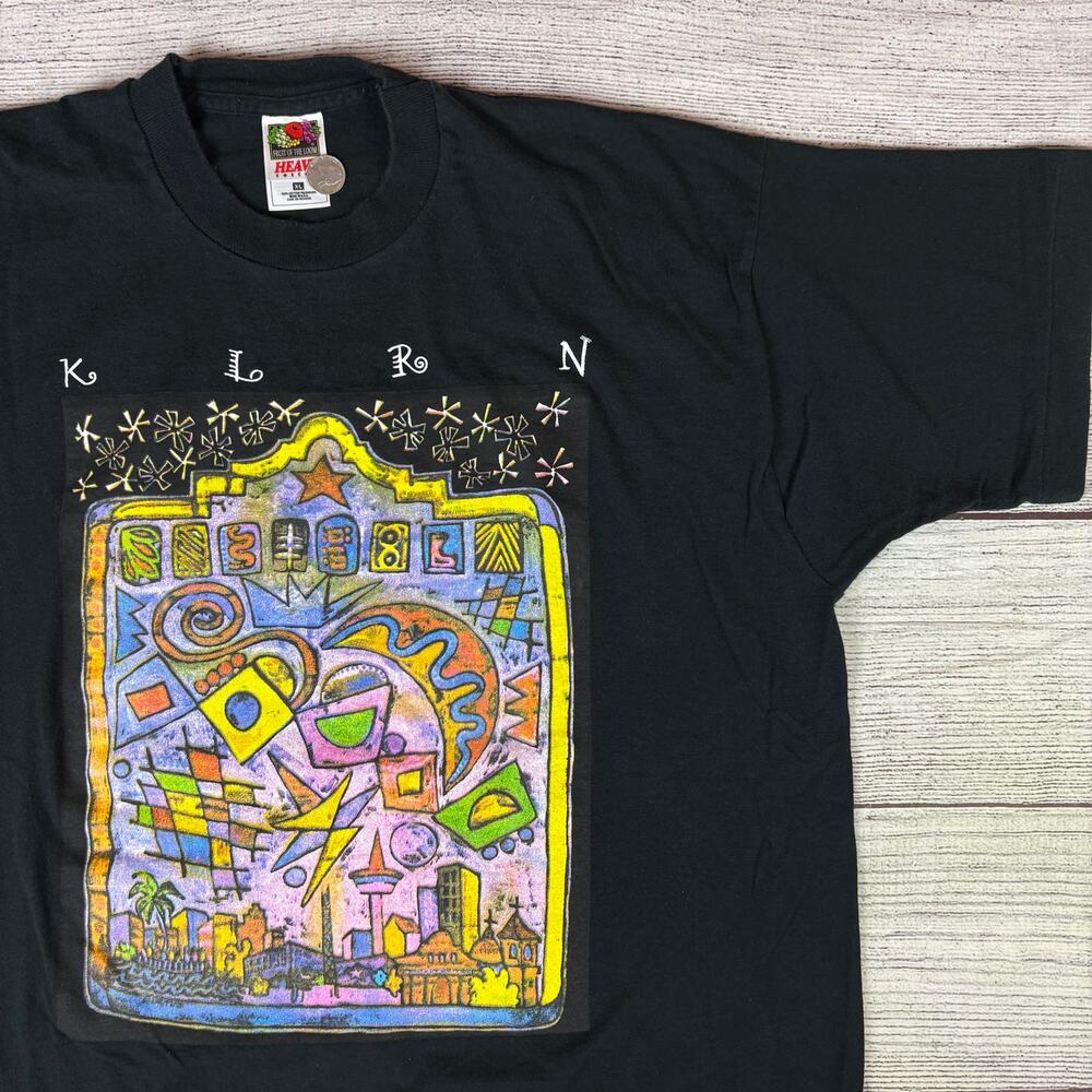 Vintage 1990s St. Mary's University Art Auction Single Stitch T-shirt